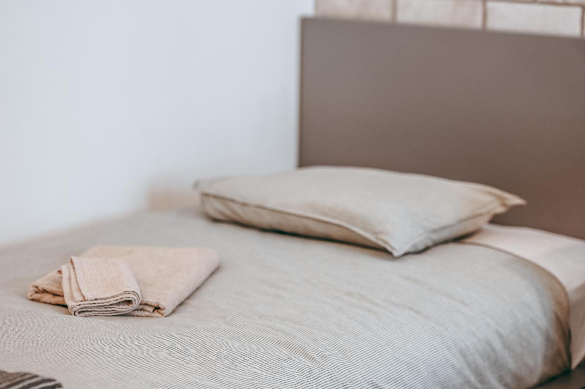 Wake Up Esch City Bagian luar foto
